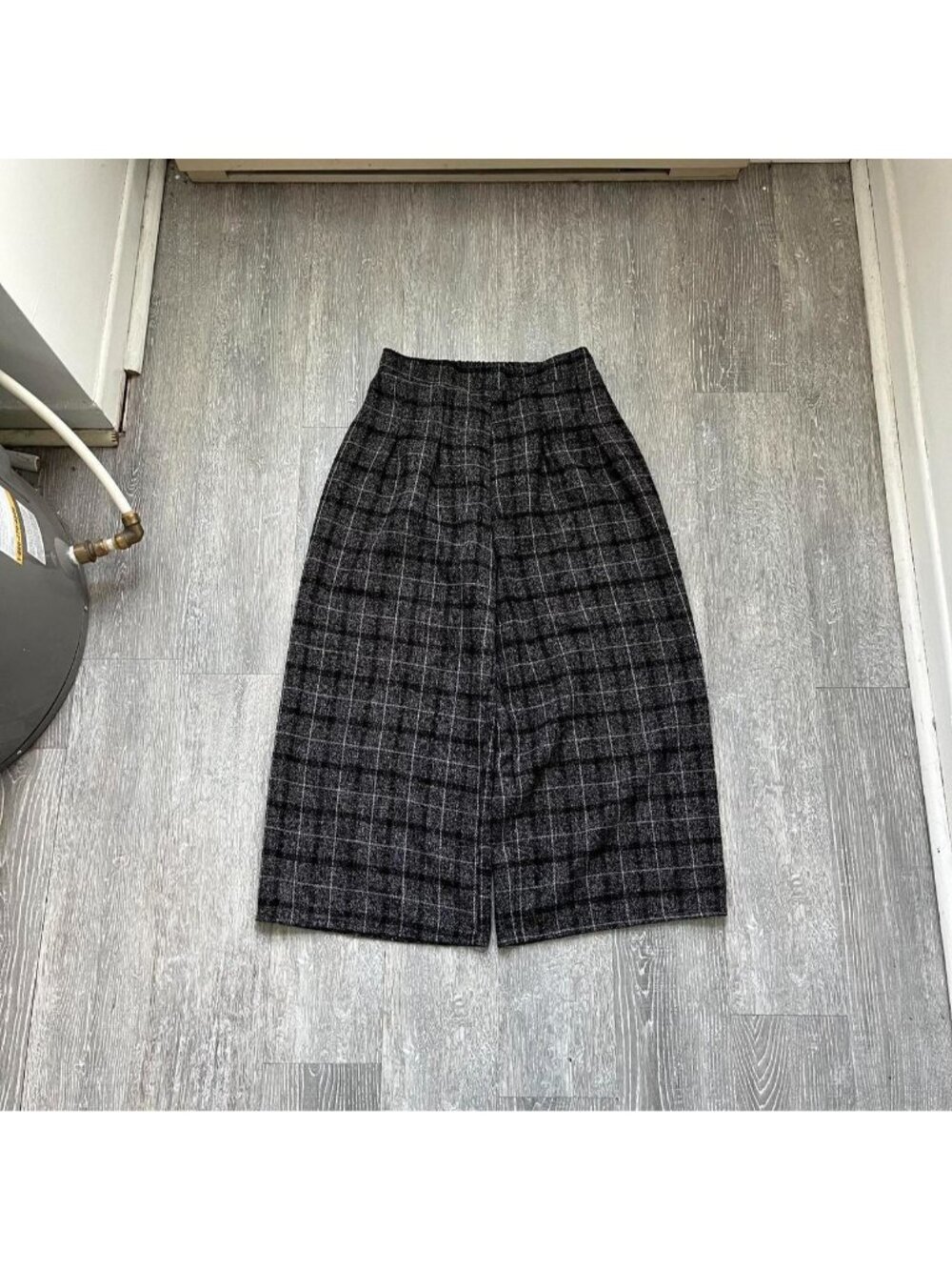 Charcoal Grey / Black / White Plaid Baggy / Wide Leg Fit Pants / Capris